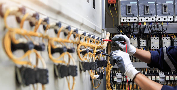 Professional Electrician technician working in Highlands, NJ